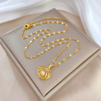 #00037 - Shell Pearl Micro-Embellished Necklace Set