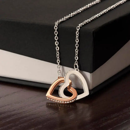 #00010 - Interlocking Hearts Necklace