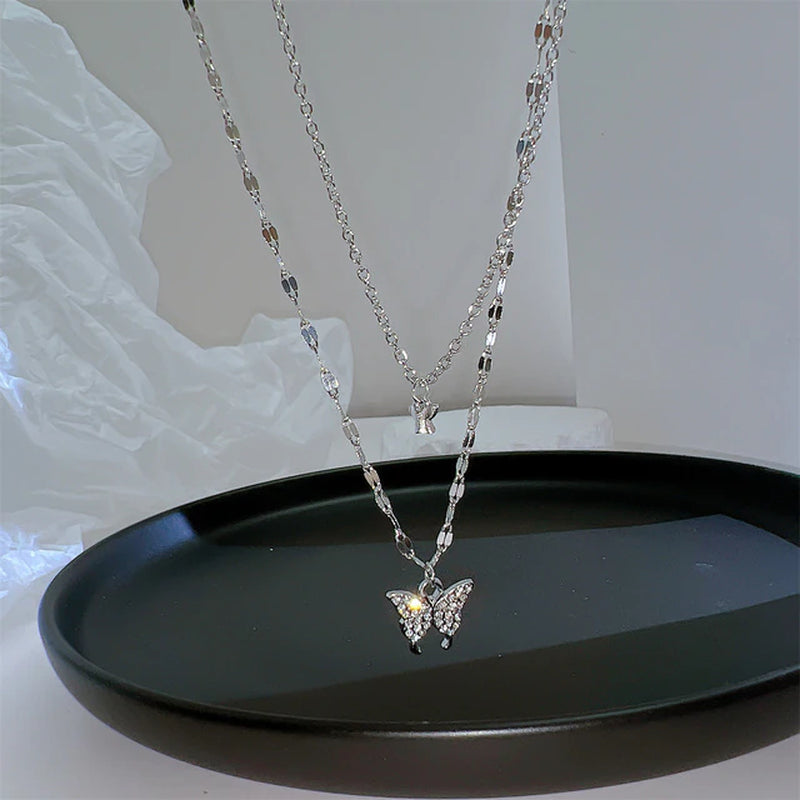 #00028 - Fluttering Heart Zircon Necklace