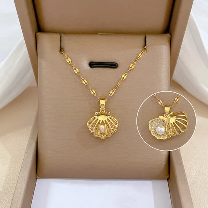 #00037 - Shell Pearl Micro-Embellished Necklace Set